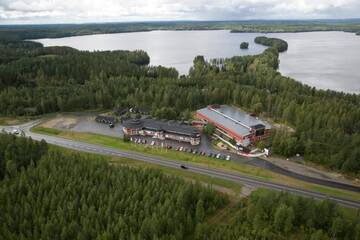 Фото номера Вилла с 3 спальнями Виллы Pajarinhovi Villas г. Пухос 49